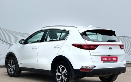 KIA Sportage IV рестайлинг, 2019 год, 2 360 000 рублей, 6 фотография