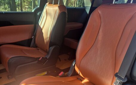 KIA Carnival, 2022 год, 3 700 000 рублей, 8 фотография