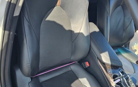 Toyota Camry, 2019 год, 2 850 000 рублей, 14 фотография