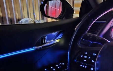 Toyota Camry, 2019 год, 2 850 000 рублей, 8 фотография