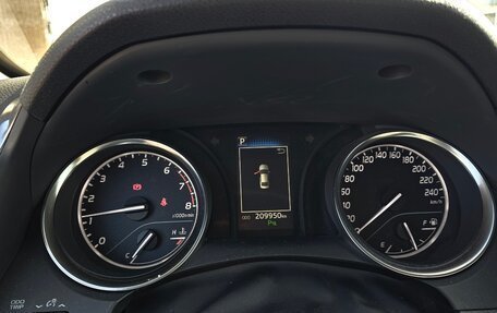 Toyota Camry, 2019 год, 2 850 000 рублей, 18 фотография
