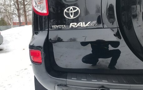 Toyota RAV4, 2010 год, 1 600 000 рублей, 14 фотография