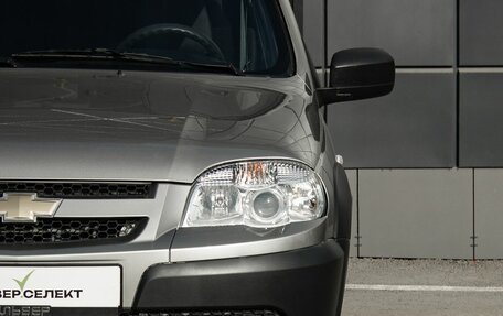 Chevrolet Niva I рестайлинг, 2019 год, 950 000 рублей, 10 фотография