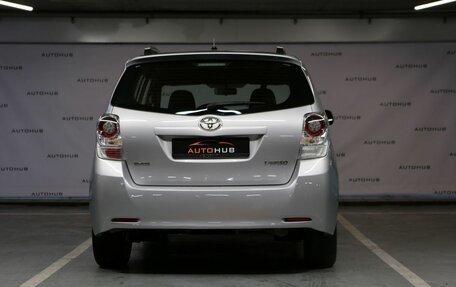 Toyota Verso I, 2010 год, 1 140 000 рублей, 6 фотография