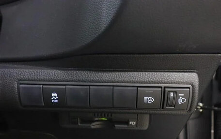 Toyota Corolla, 2021 год, 1 248 999 рублей, 10 фотография