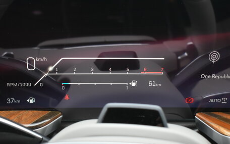 Cadillac Escalade V, 2025 год, 22 500 000 рублей, 24 фотография