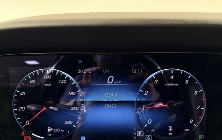 Mercedes-Benz E-Класс, 2022 год, 4 990 000 рублей, 10 фотография