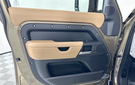 Land Rover Defender II, 2025 год, 14 214 000 рублей, 13 фотография