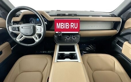 Land Rover Defender II, 2025 год, 14 214 000 рублей, 20 фотография