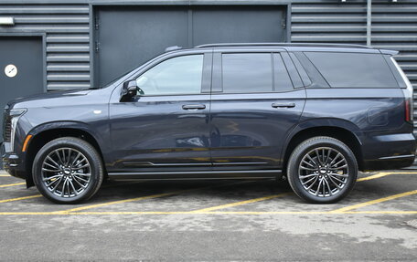 Cadillac Escalade V, 2024 год, 22 000 000 рублей, 4 фотография