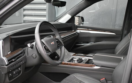 Cadillac Escalade V, 2024 год, 22 000 000 рублей, 11 фотография