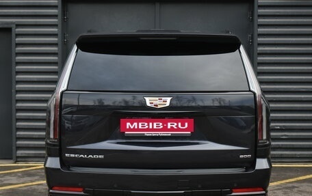 Cadillac Escalade V, 2024 год, 22 000 000 рублей, 6 фотография