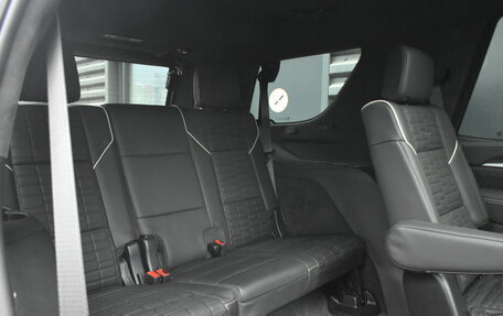 Cadillac Escalade V, 2024 год, 22 000 000 рублей, 20 фотография