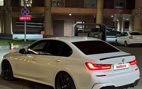 BMW 3 серия, 2019 год, 3 700 000 рублей, 2 фотография