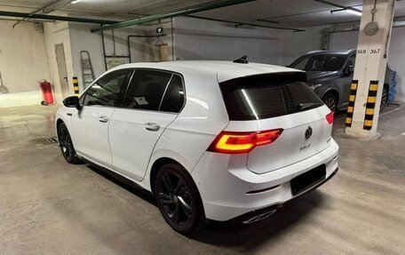 Volkswagen Golf VIII, 2021 год, 1 820 000 рублей, 5 фотография