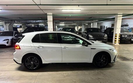 Volkswagen Golf VIII, 2021 год, 1 820 000 рублей, 7 фотография