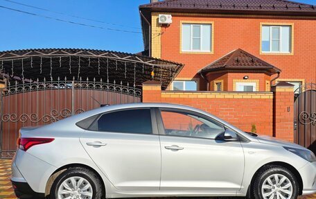 Hyundai Solaris II рестайлинг, 2020 год, 1 590 000 рублей, 3 фотография