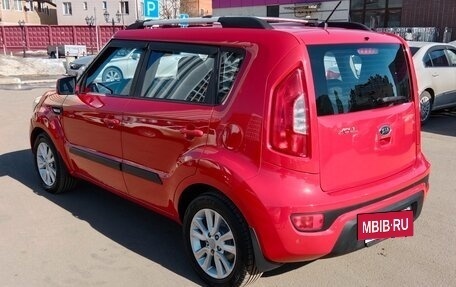 KIA Soul I рестайлинг, 2013 год, 850 000 рублей, 3 фотография