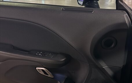 Dodge Challenger III рестайлинг 2, 2022 год, 4 875 000 рублей, 14 фотография