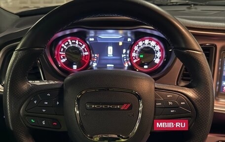 Dodge Challenger III рестайлинг 2, 2022 год, 4 875 000 рублей, 17 фотография