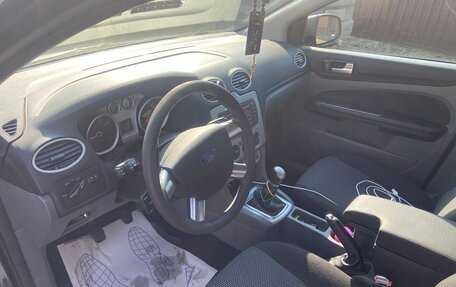 Ford Focus II рестайлинг, 2010 год, 700 000 рублей, 2 фотография