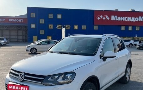 Volkswagen Touareg III, 2014 год, 2 730 000 рублей, 2 фотография