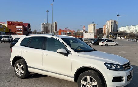 Volkswagen Touareg III, 2014 год, 2 730 000 рублей, 8 фотография