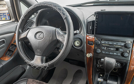 Lexus RX IV рестайлинг, 1998 год, 899 000 рублей, 15 фотография