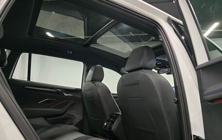 Volkswagen Tiguan, 2026 год, 4 985 000 рублей, 33 фотография