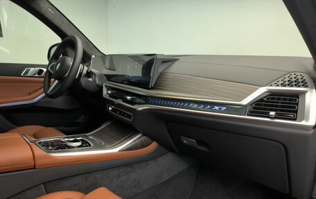 BMW X7, 2025 год, 18 750 000 рублей, 9 фотография