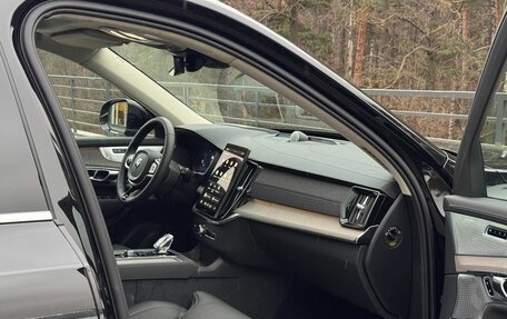 Volvo XC90 II рестайлинг, 2025 год, 11 250 000 рублей, 10 фотография