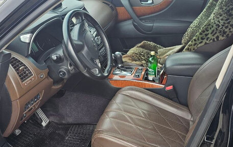 Infiniti QX70, 2017 год, 2 800 000 рублей, 3 фотография