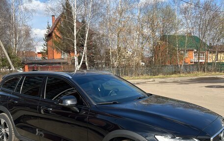 Volvo V60 Cross Country II, 2021 год, 4 650 000 рублей, 11 фотография