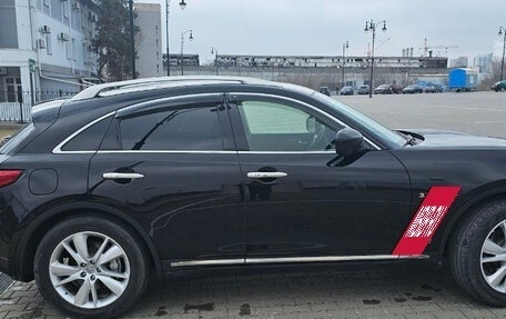 Infiniti QX70, 2017 год, 2 800 000 рублей, 10 фотография