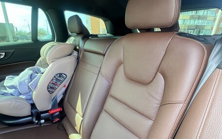 Volvo V60 Cross Country II, 2021 год, 4 650 000 рублей, 23 фотография