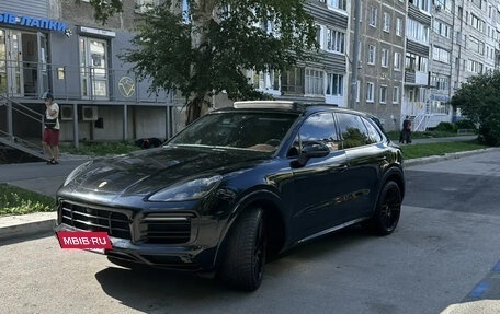 Porsche Cayenne III, 2020 год, 6 900 000 рублей, 7 фотография