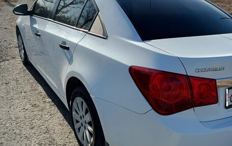 Chevrolet Cruze II, 2011 год, 680 000 рублей, 2 фотография