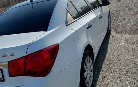 Chevrolet Cruze II, 2011 год, 680 000 рублей, 6 фотография