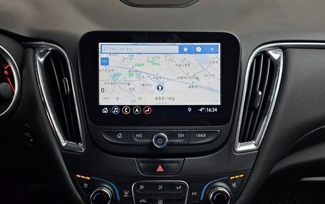 Chevrolet Malibu IX, 2019 год, 1 688 000 рублей, 13 фотография