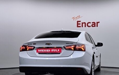 Chevrolet Malibu IX, 2019 год, 1 688 000 рублей, 3 фотография