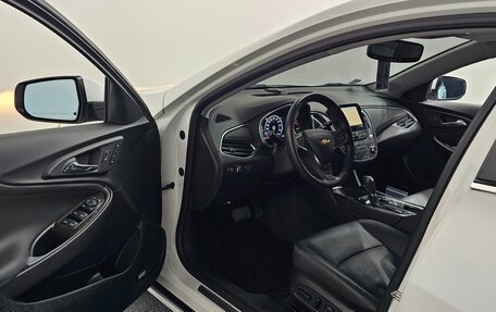 Chevrolet Malibu IX, 2019 год, 1 688 000 рублей, 17 фотография