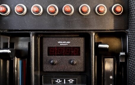 Lancia Rally 037, 1982 год, 71 500 000 рублей, 15 фотография