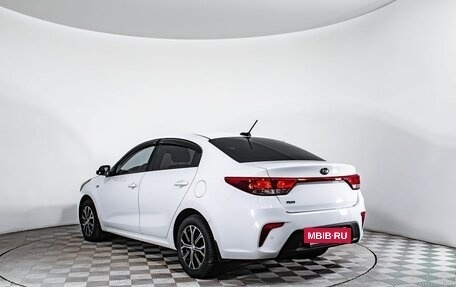 KIA Rio IV, 2018 год, 1 200 000 рублей, 6 фотография