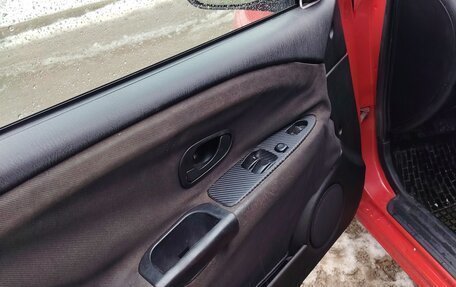 Mitsubishi Carisma I, 2001 год, 300 000 рублей, 12 фотография