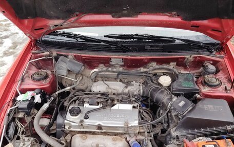 Mitsubishi Carisma I, 2001 год, 300 000 рублей, 13 фотография