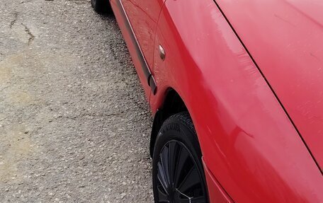 Mitsubishi Carisma I, 2001 год, 300 000 рублей, 16 фотография