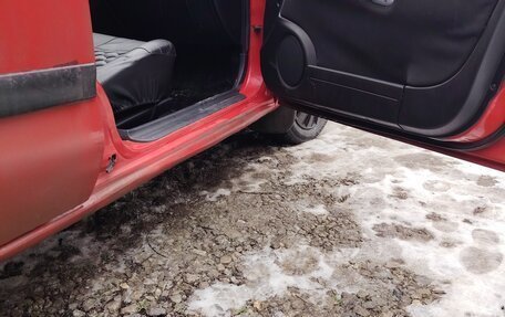 Mitsubishi Carisma I, 2001 год, 300 000 рублей, 18 фотография