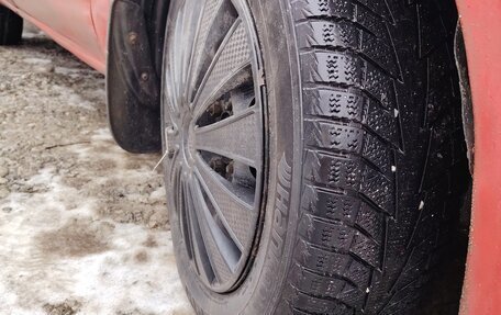 Mitsubishi Carisma I, 2001 год, 300 000 рублей, 17 фотография