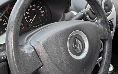 Renault Sandero I, 2013 год, 800 000 рублей, 12 фотография