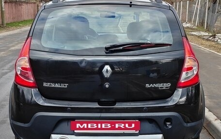Renault Sandero I, 2013 год, 800 000 рублей, 4 фотография